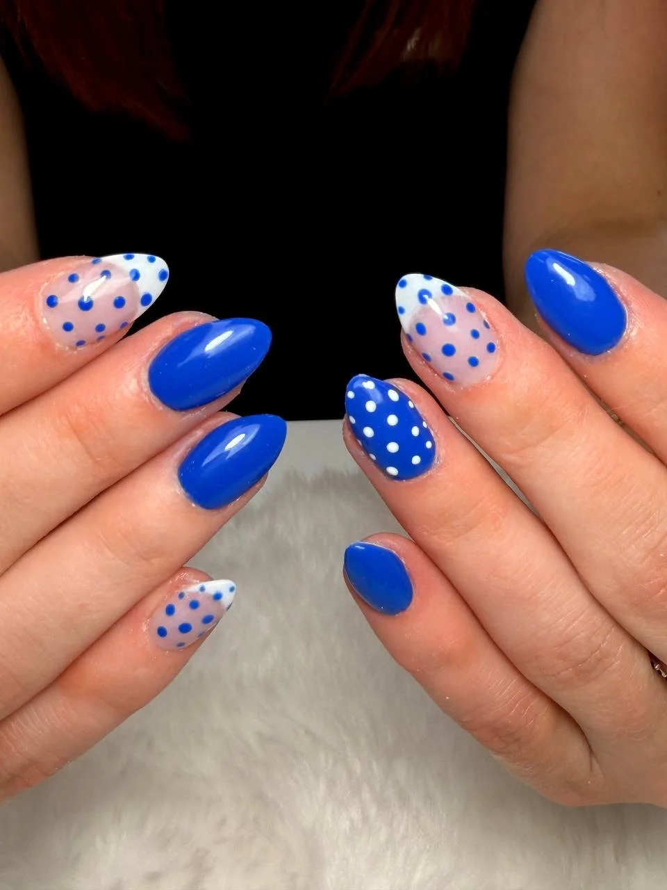 Blue polka dot manicure
